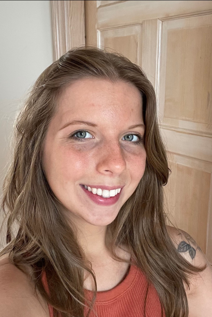 Kyra Laffey HS (684 × 1024 px)